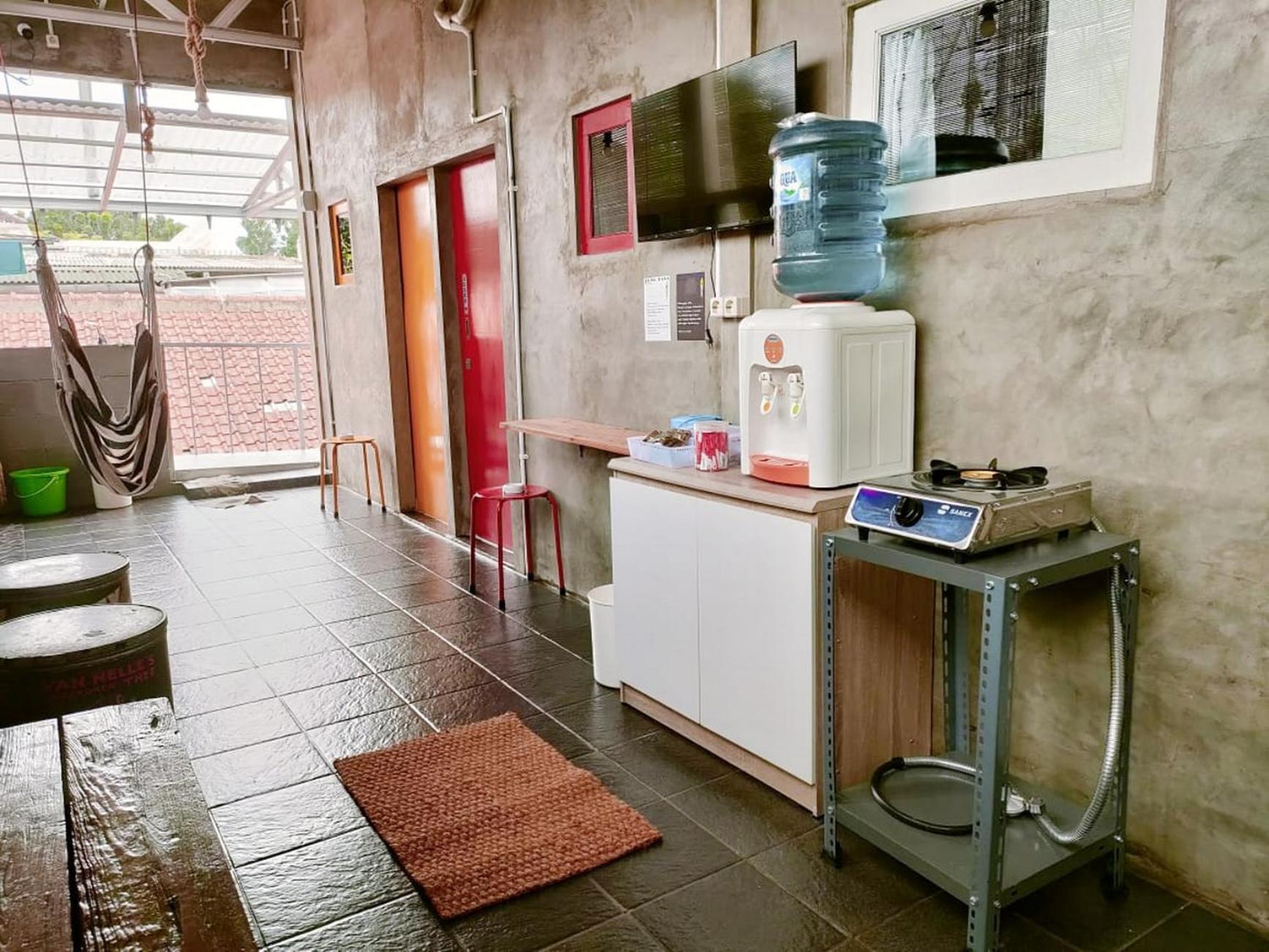 Jeng Tini Guest House Bogor Exterior foto